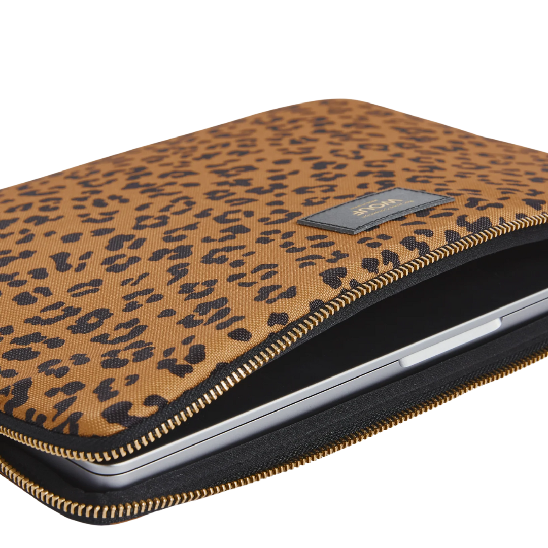 Wouf Laptop Sleeve | Agar
