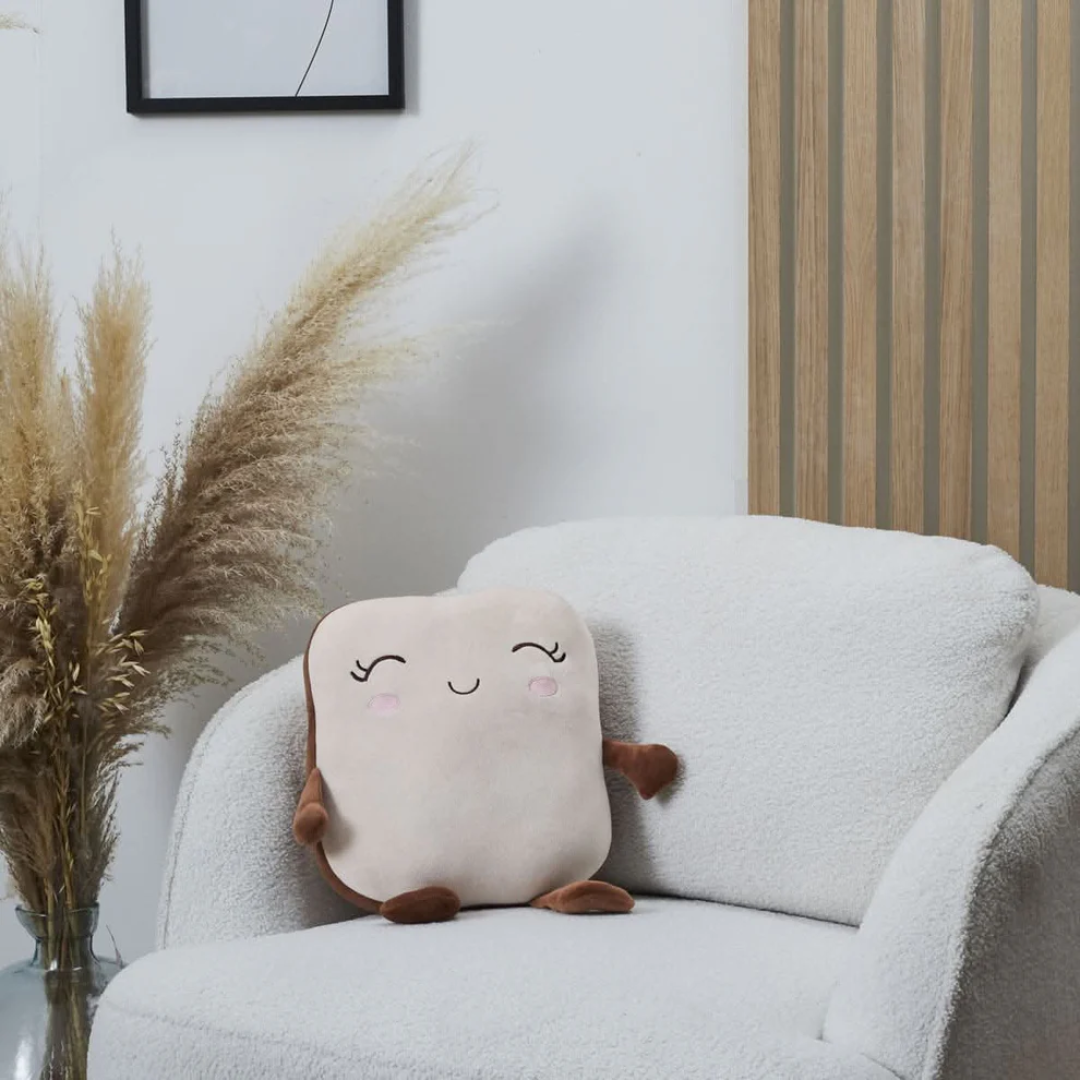 Brioche Plushie | Medium