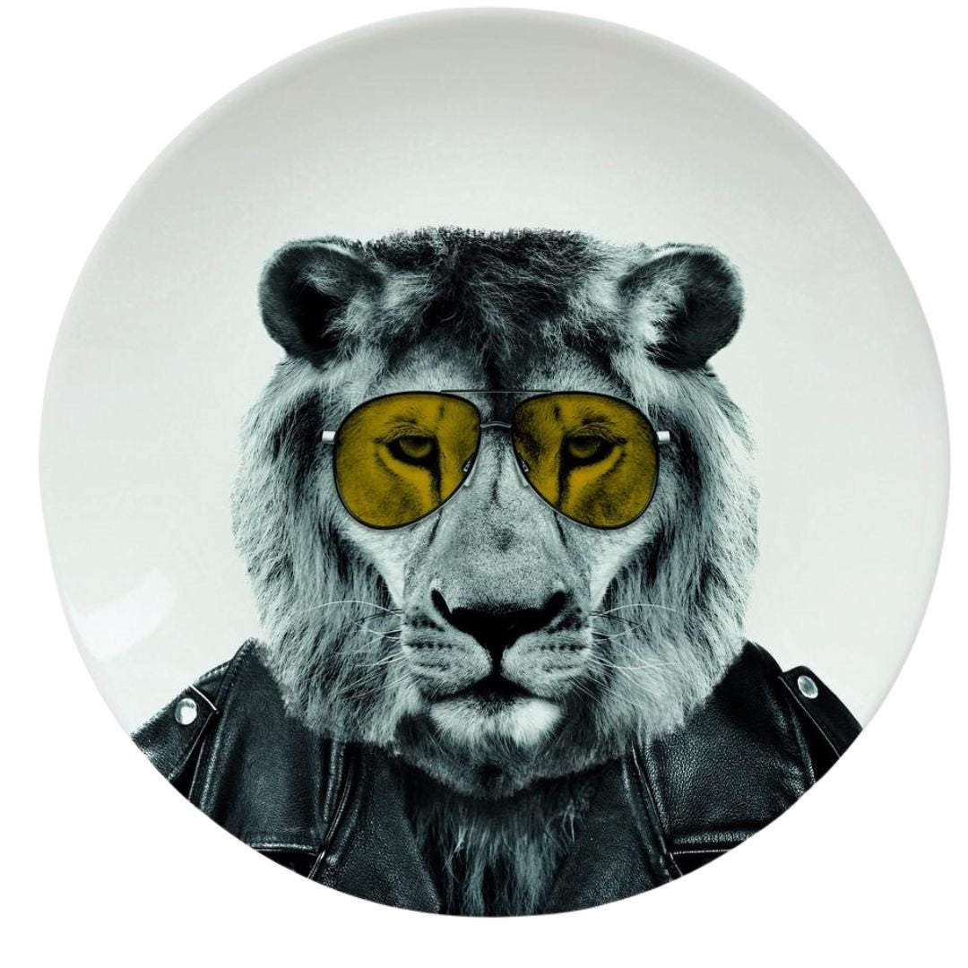 Dinner plate | Larry Lion