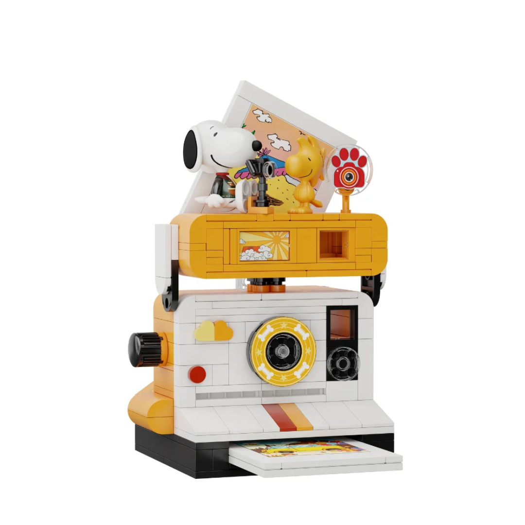 Snoopy | Retro Camera