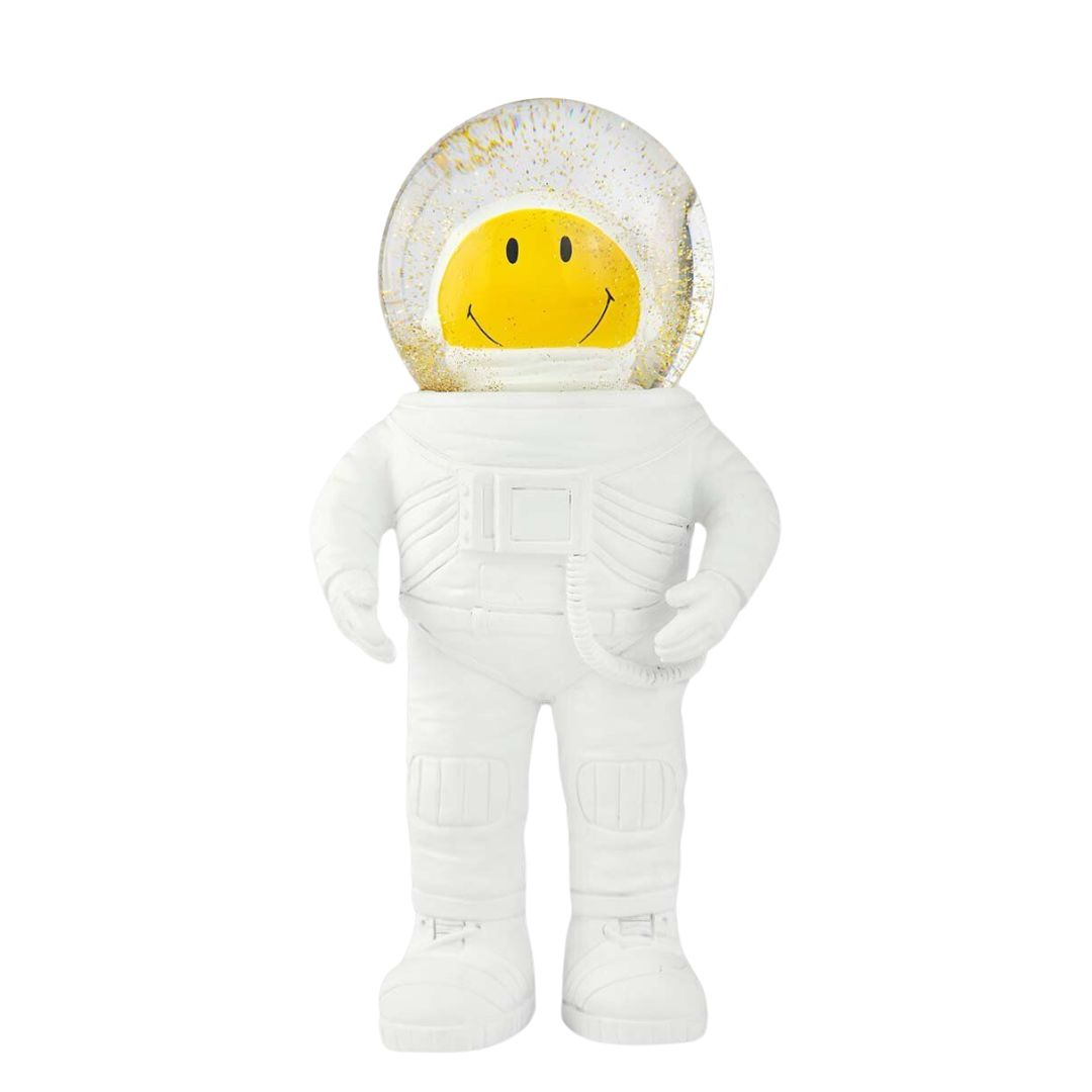 Summerglobe | The Astronaut