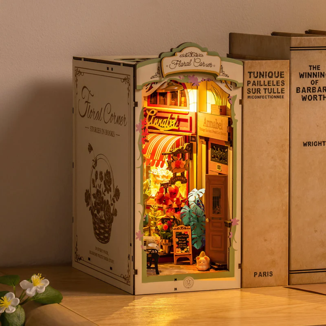 Wooden 3D Puzzle | Floral Corner Book Nook