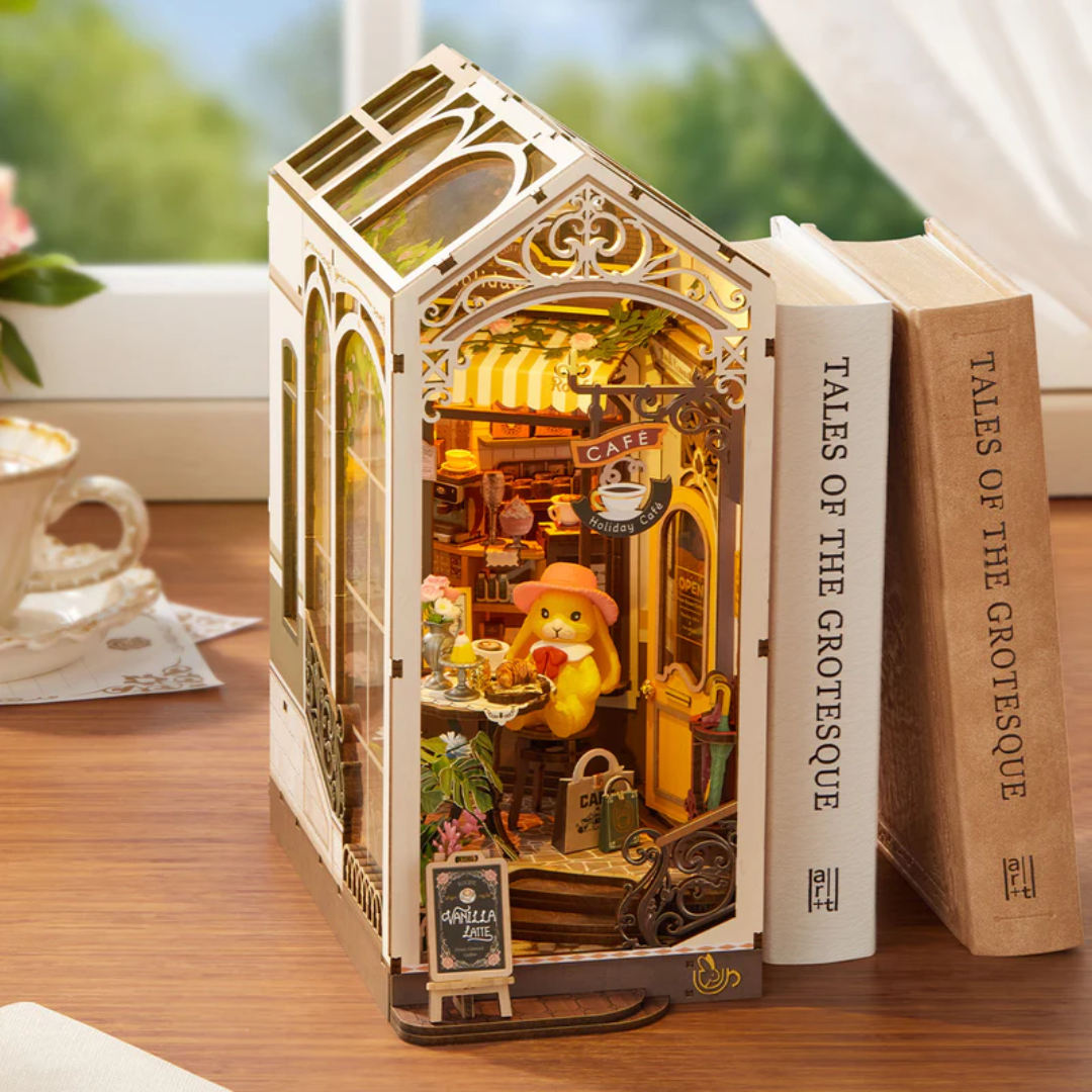 Wooden 3D Puzzle | Holiday Cafe Book Nook
